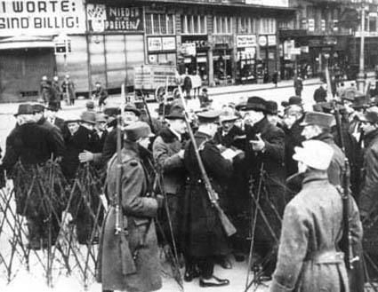 Autriche1934-Ouvriers.jpg